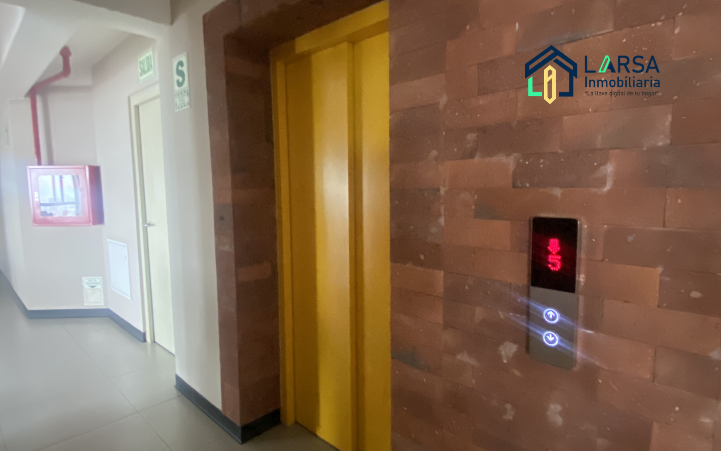 13 Venta Departamento en Surquillo S/ 499,000