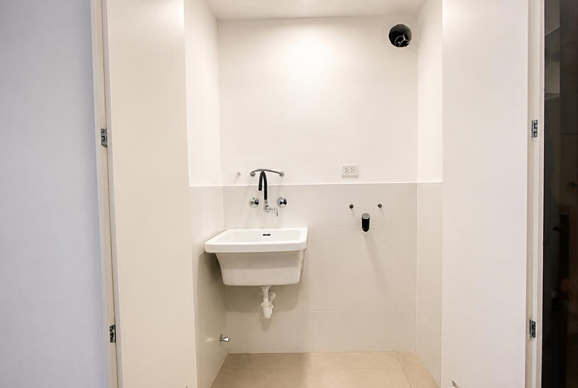 Venta de departamento de 1 dorm – San Isidro